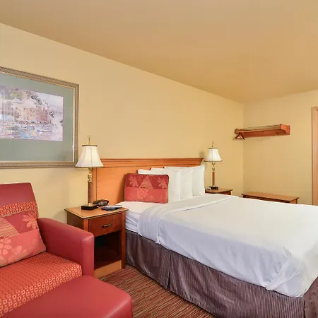 Orly, Affiliated By Melia Hotel 4*