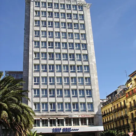 Hotel Orly, Affiliated By Melia