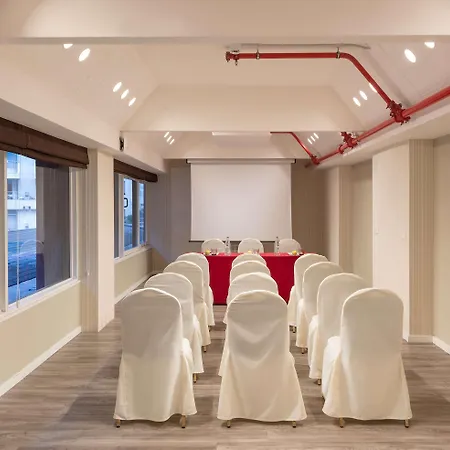 Hotel Orly, Affiliated By Melia