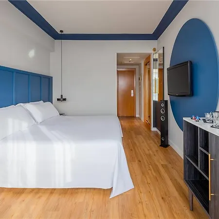 Orly, Affiliated By Melia Hotell San Sebastián