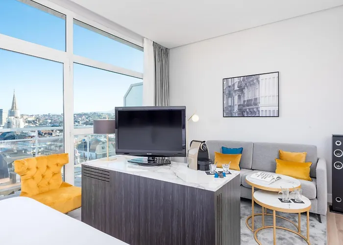 Innside By Melia San Sebastian Orly Otel 4*