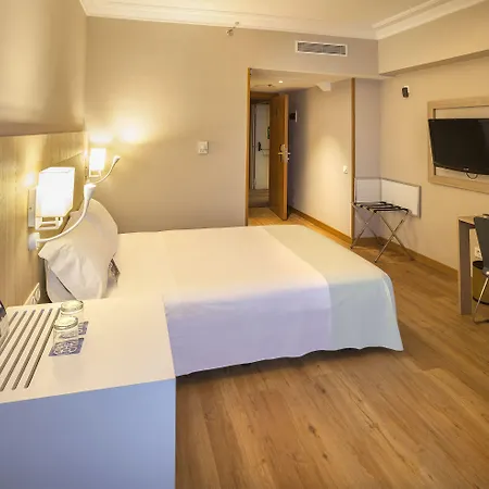 Orly, Affiliated By Melia 酒店 圣塞瓦斯蒂安