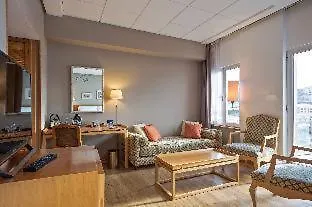 Innside By Melia San Sebastian Orly